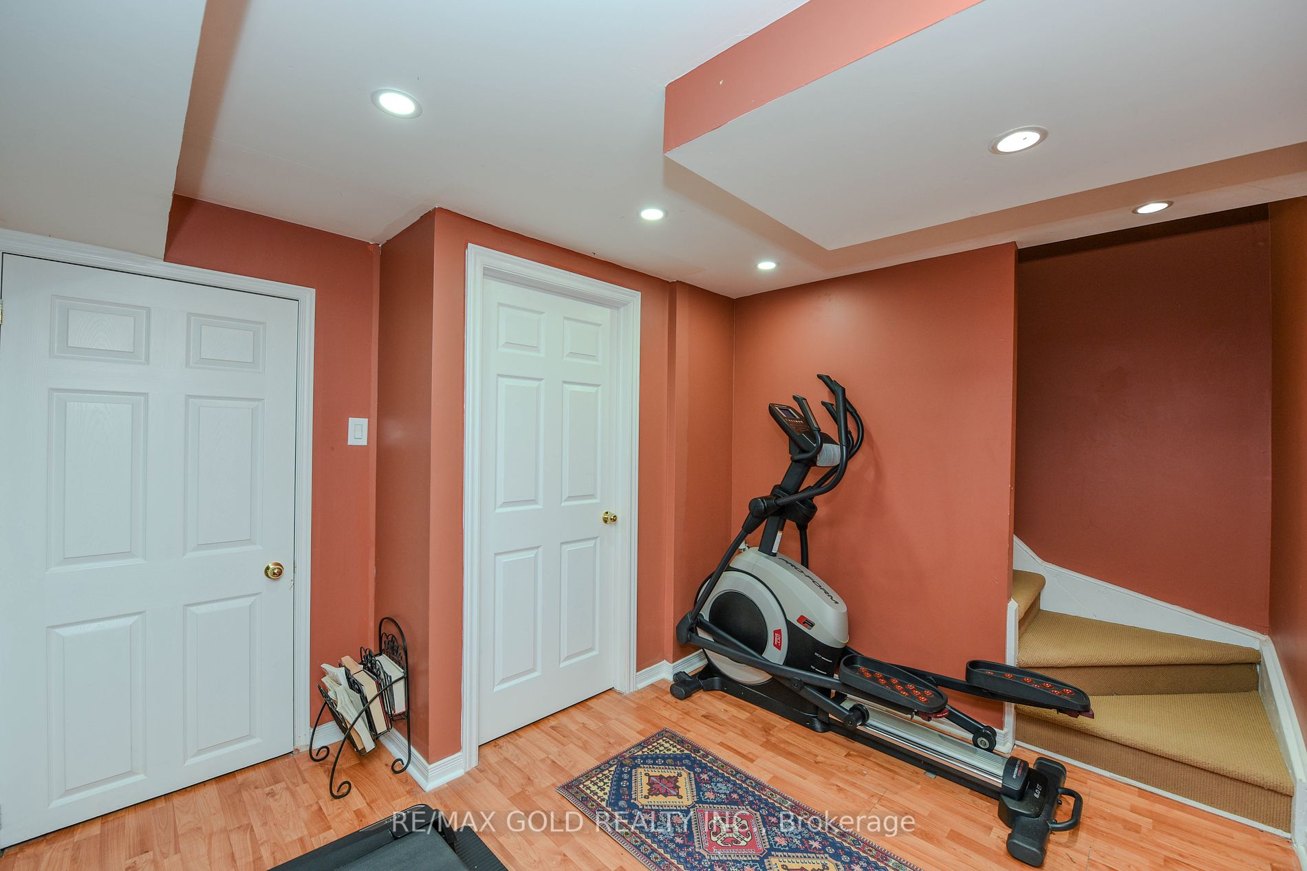 1360 Weir Chse