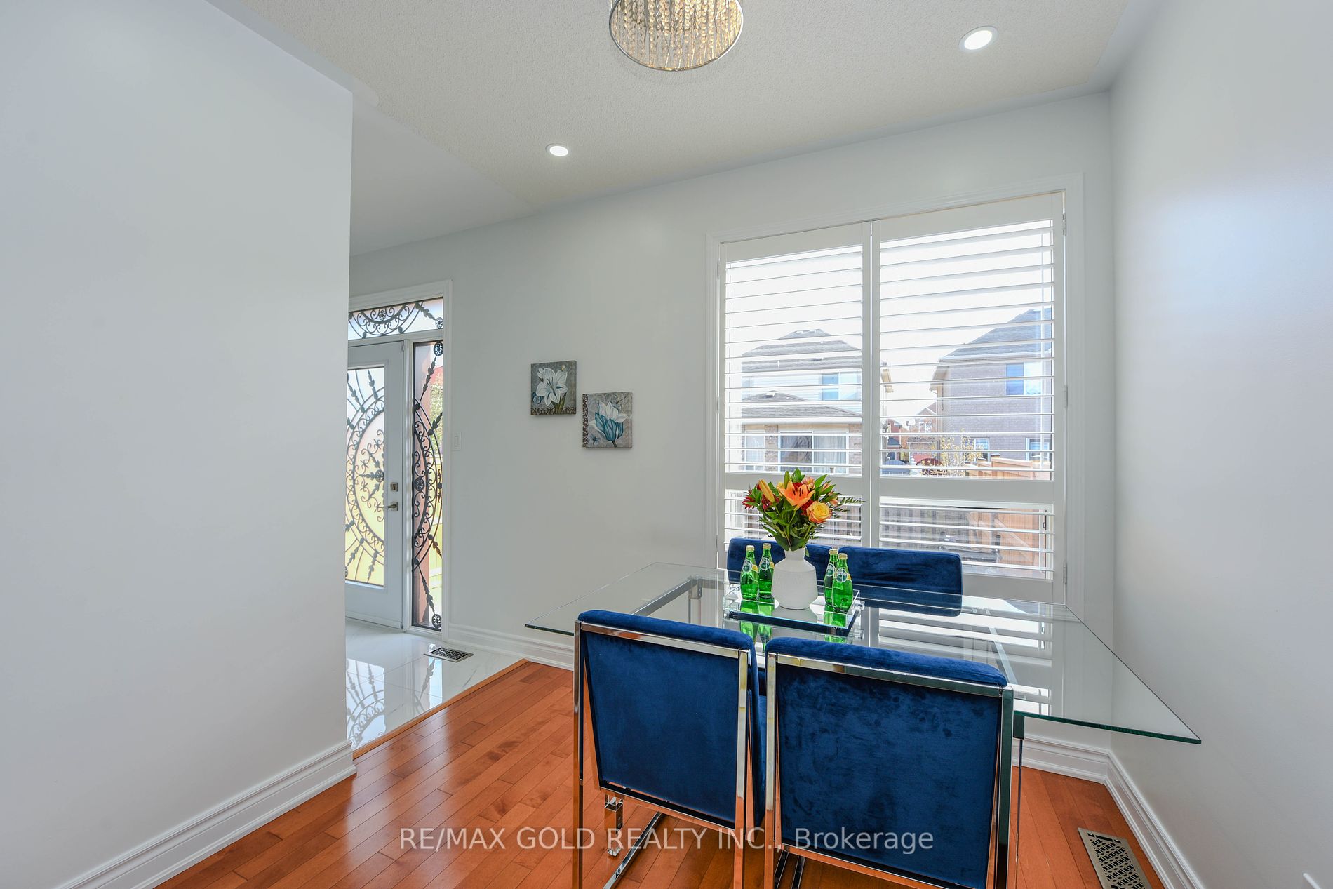 1360 Weir Chse