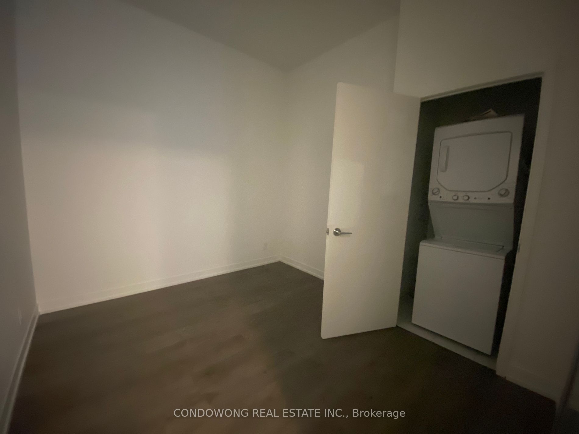 270 Dufferin Street #LP9