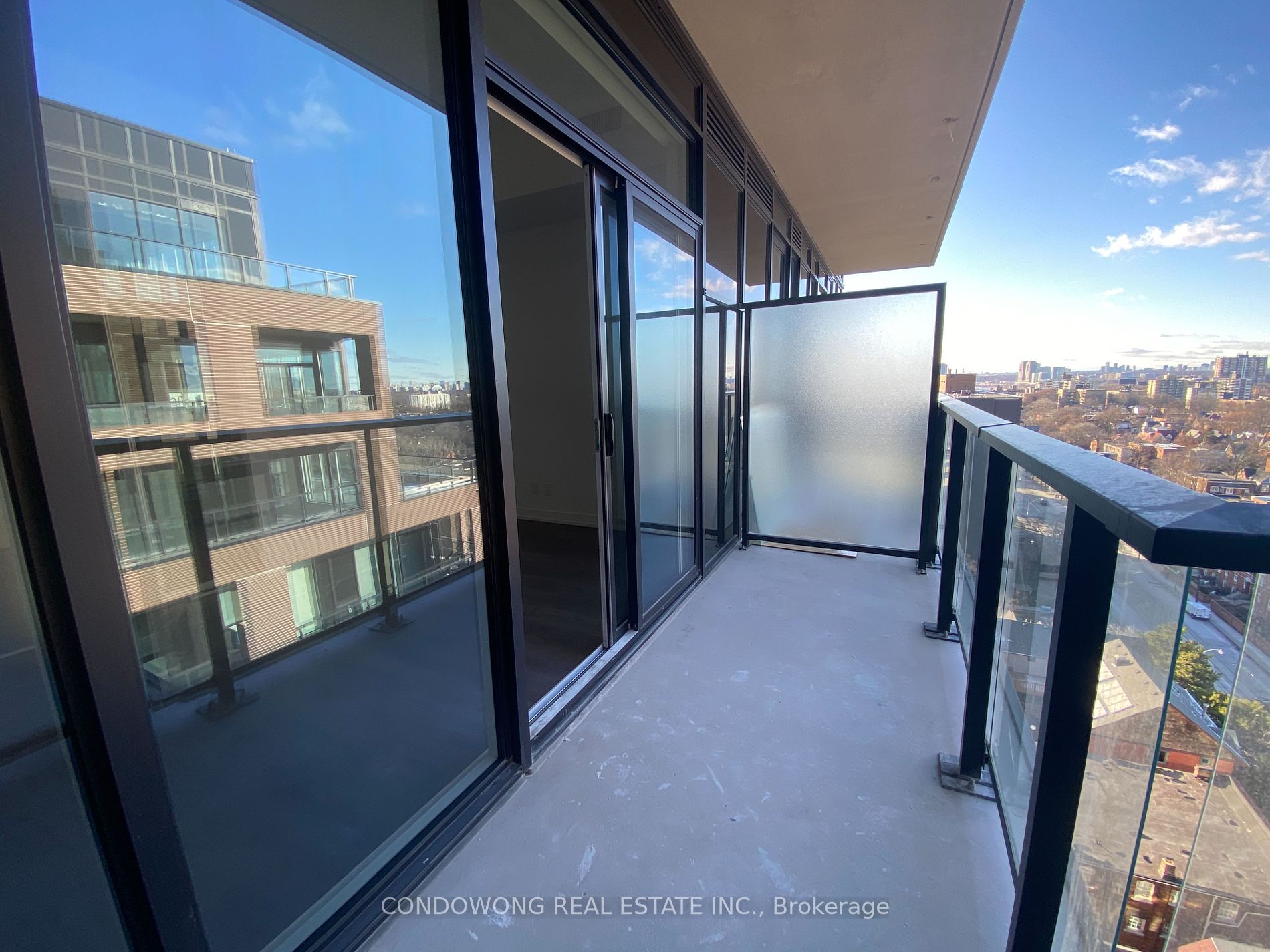 270 Dufferin Street #LP9