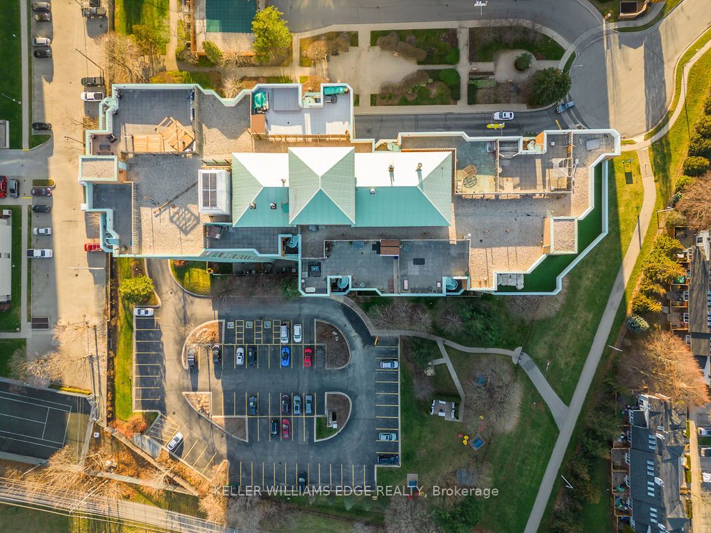 1276 Maple Crossing Boulevard, #1008