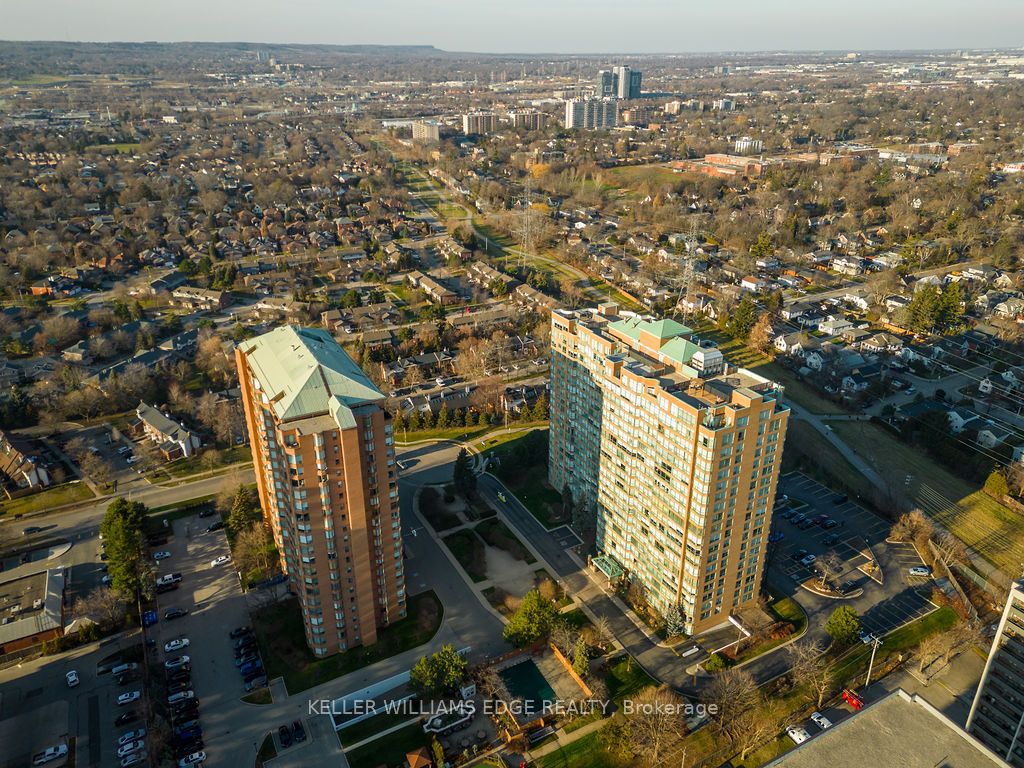1276 Maple Crossing Boulevard, #1008