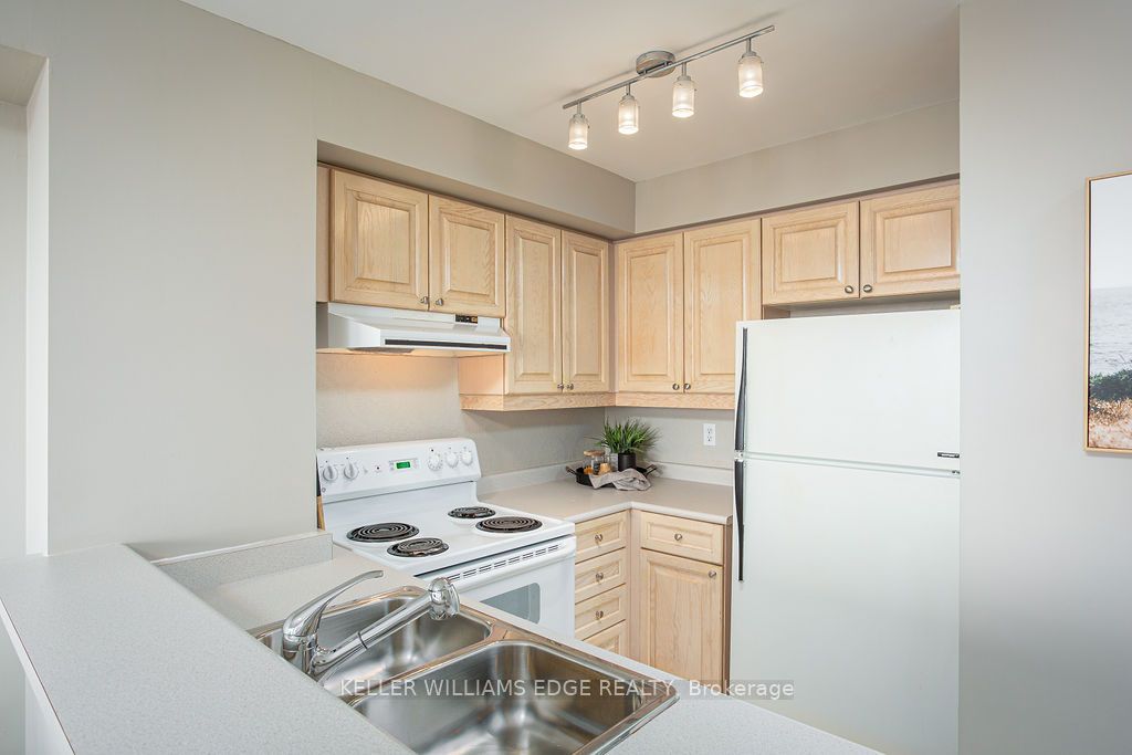1276 Maple Crossing Boulevard, #1008