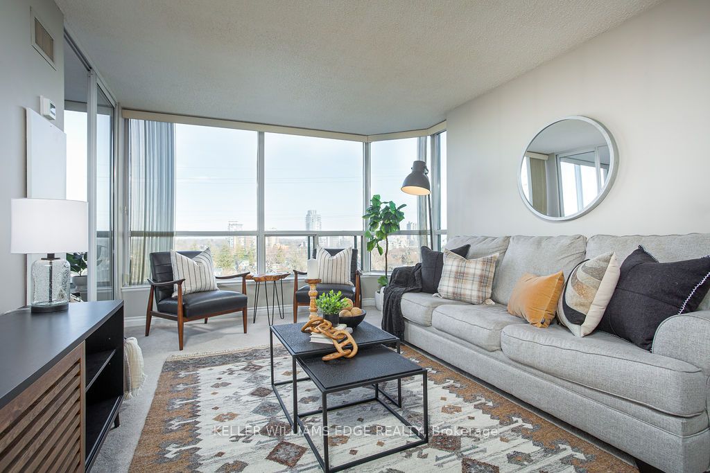 1276 Maple Crossing Boulevard, #1008
