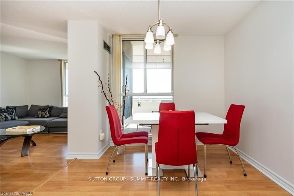 1300 Mississauga Valley Blvd, #1405