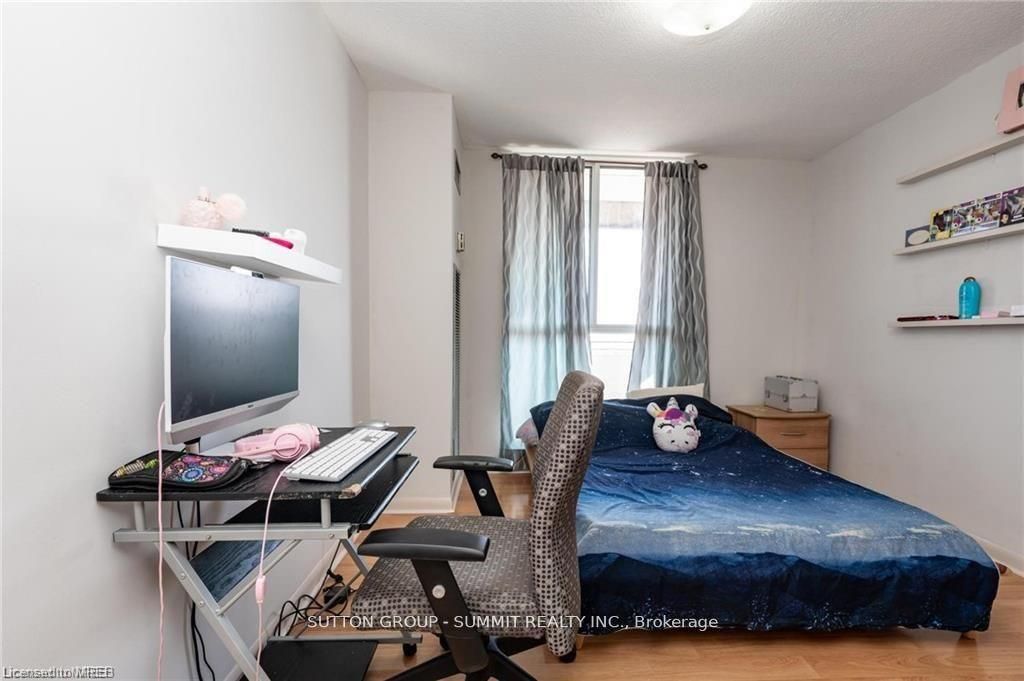 1300 Mississauga Valley Blvd, #1405