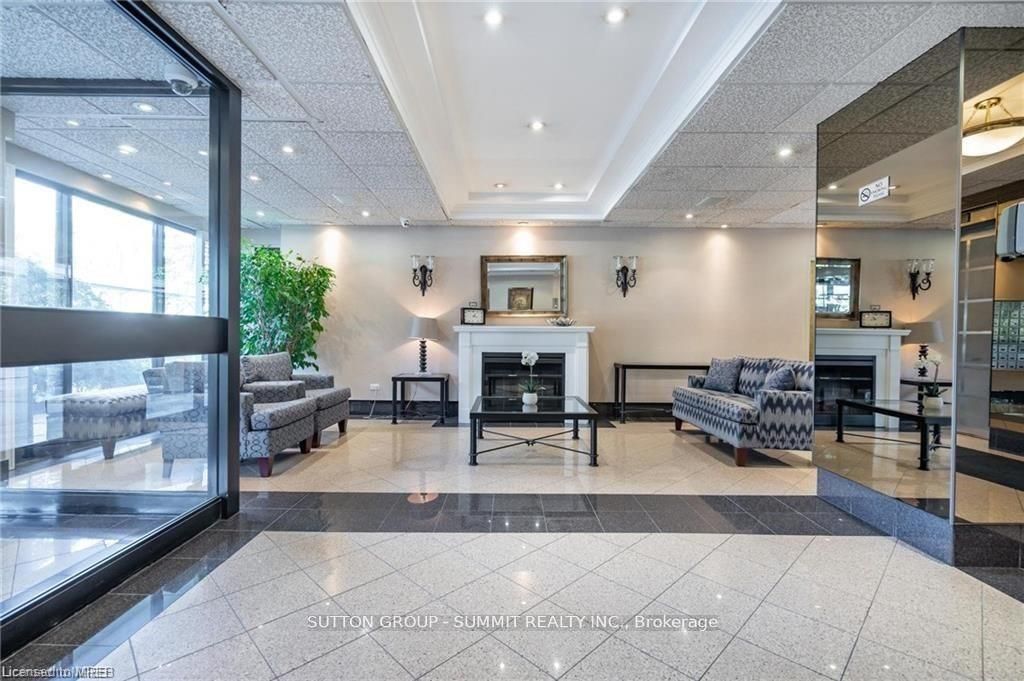1300 Mississauga Valley Blvd, #1405