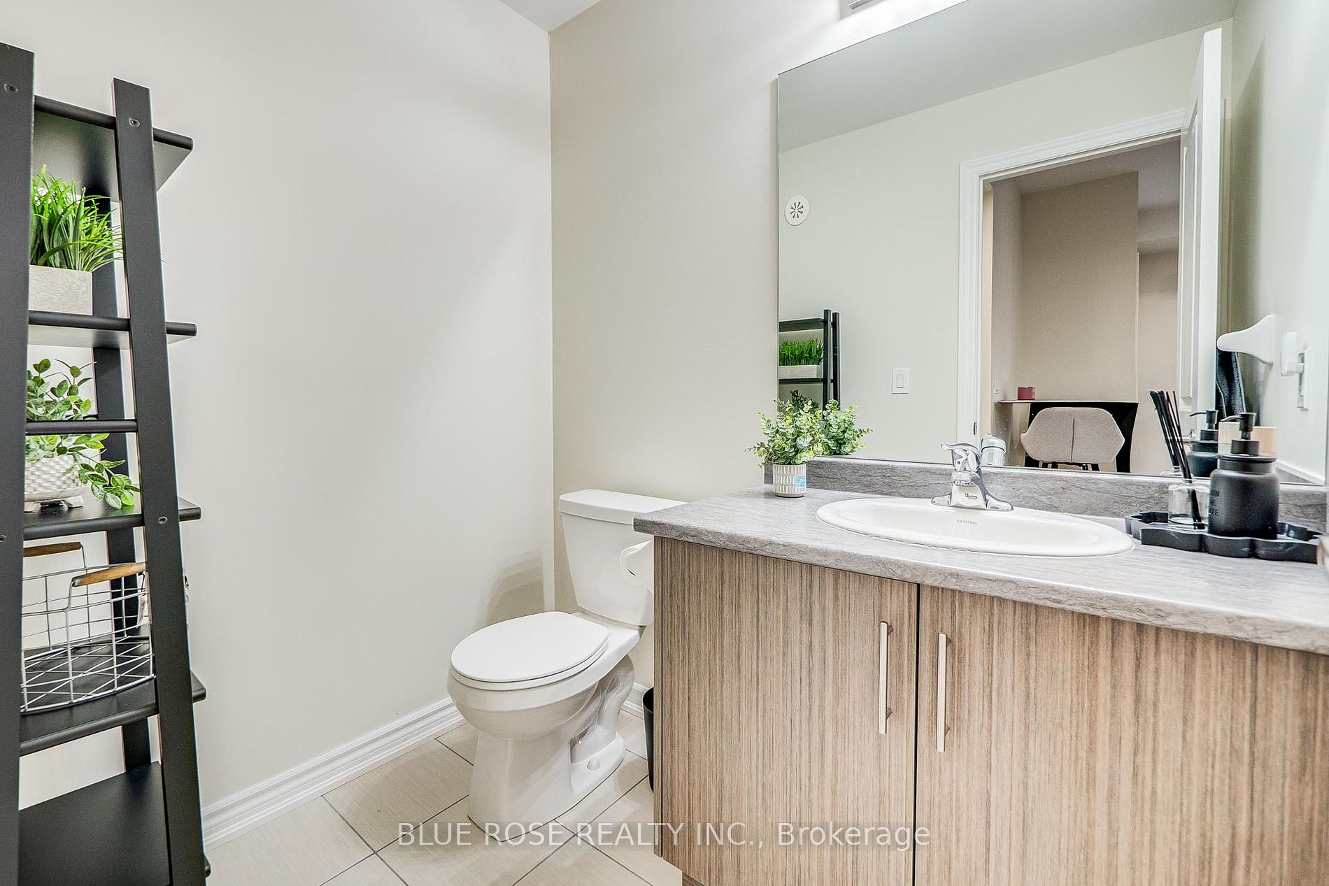 70 Halliford Place #402