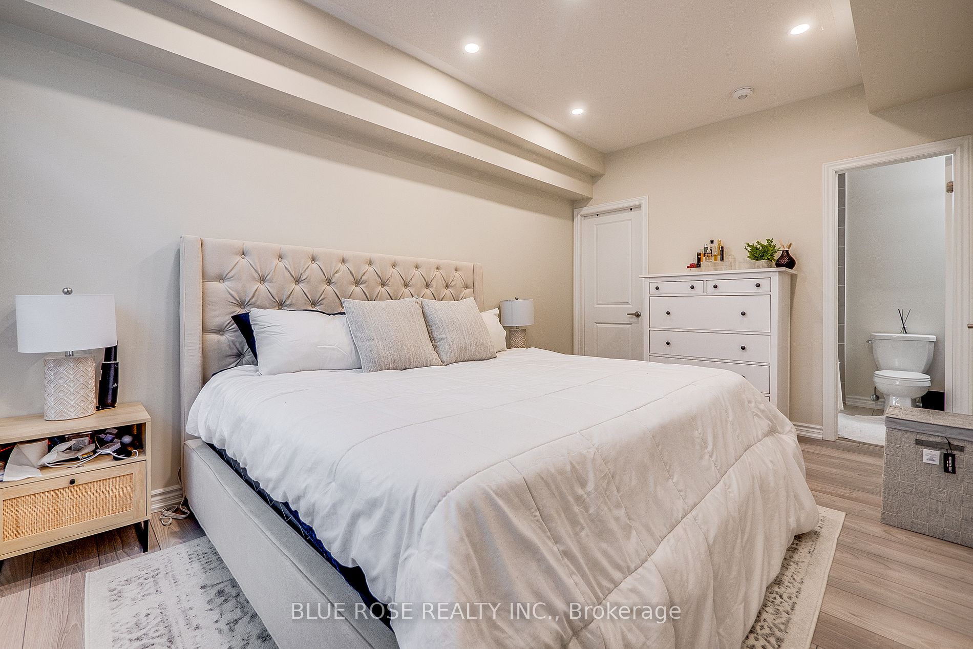 70 Halliford Place #402