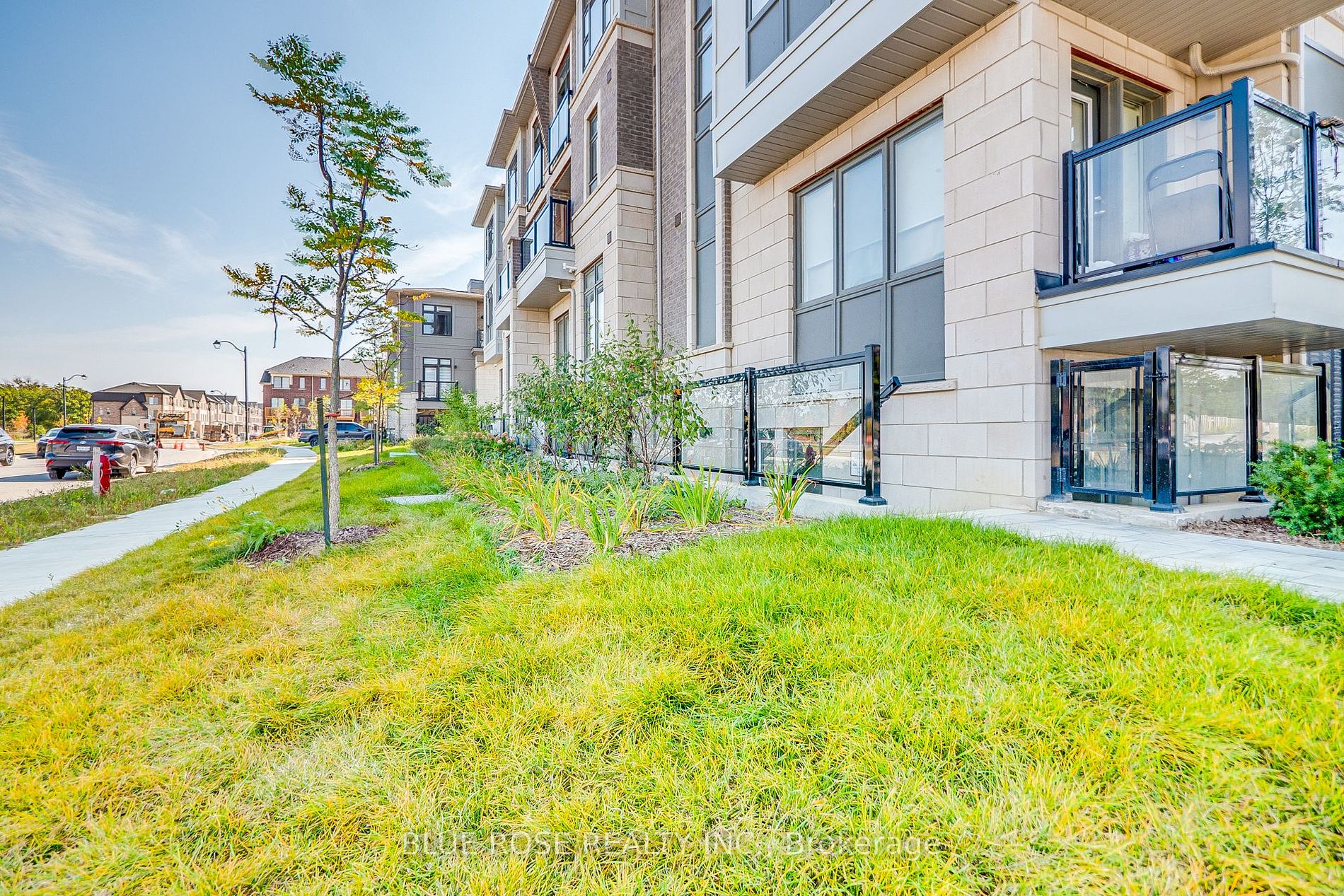 70 Halliford Place #402