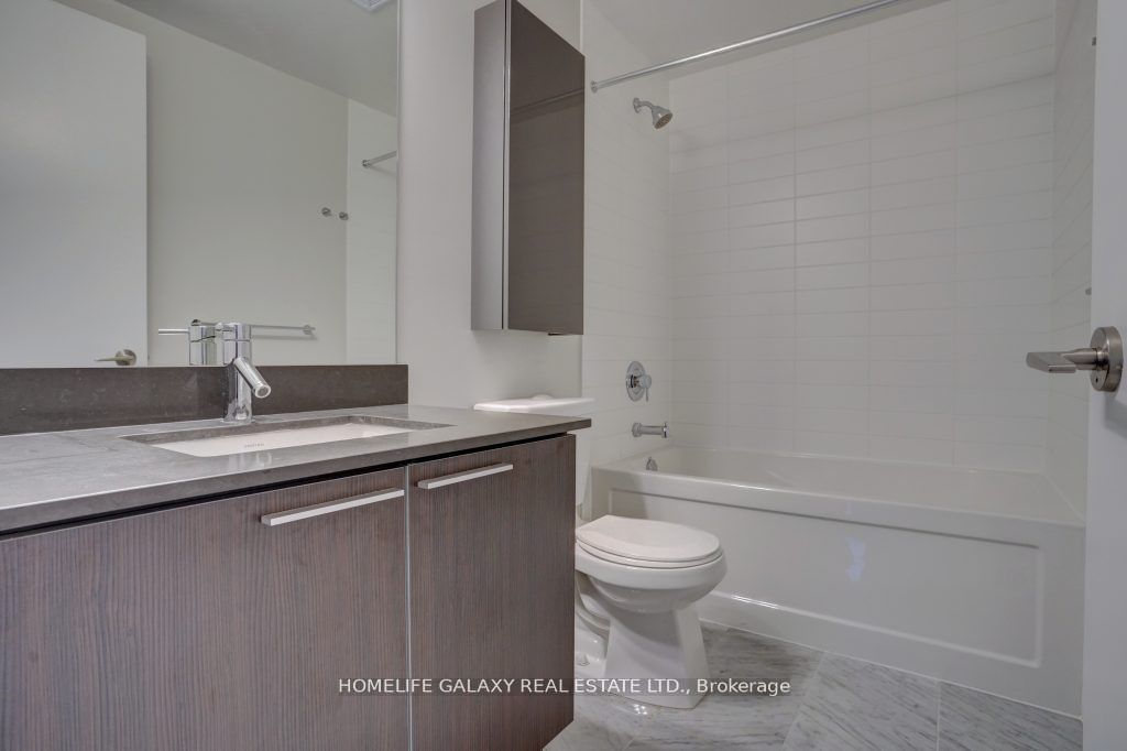 10 Parklawn Road, #427