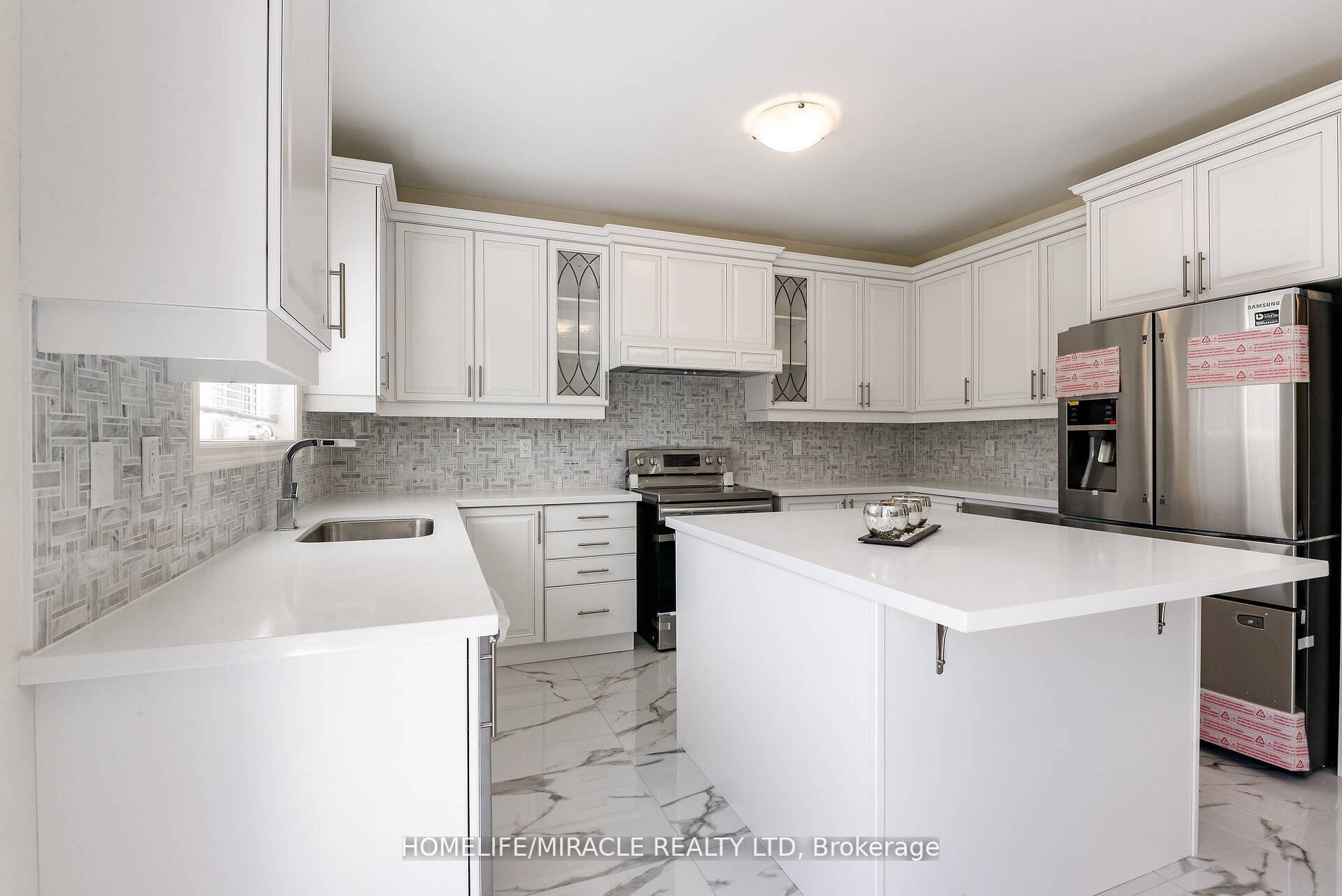 21 Ezra Crescent