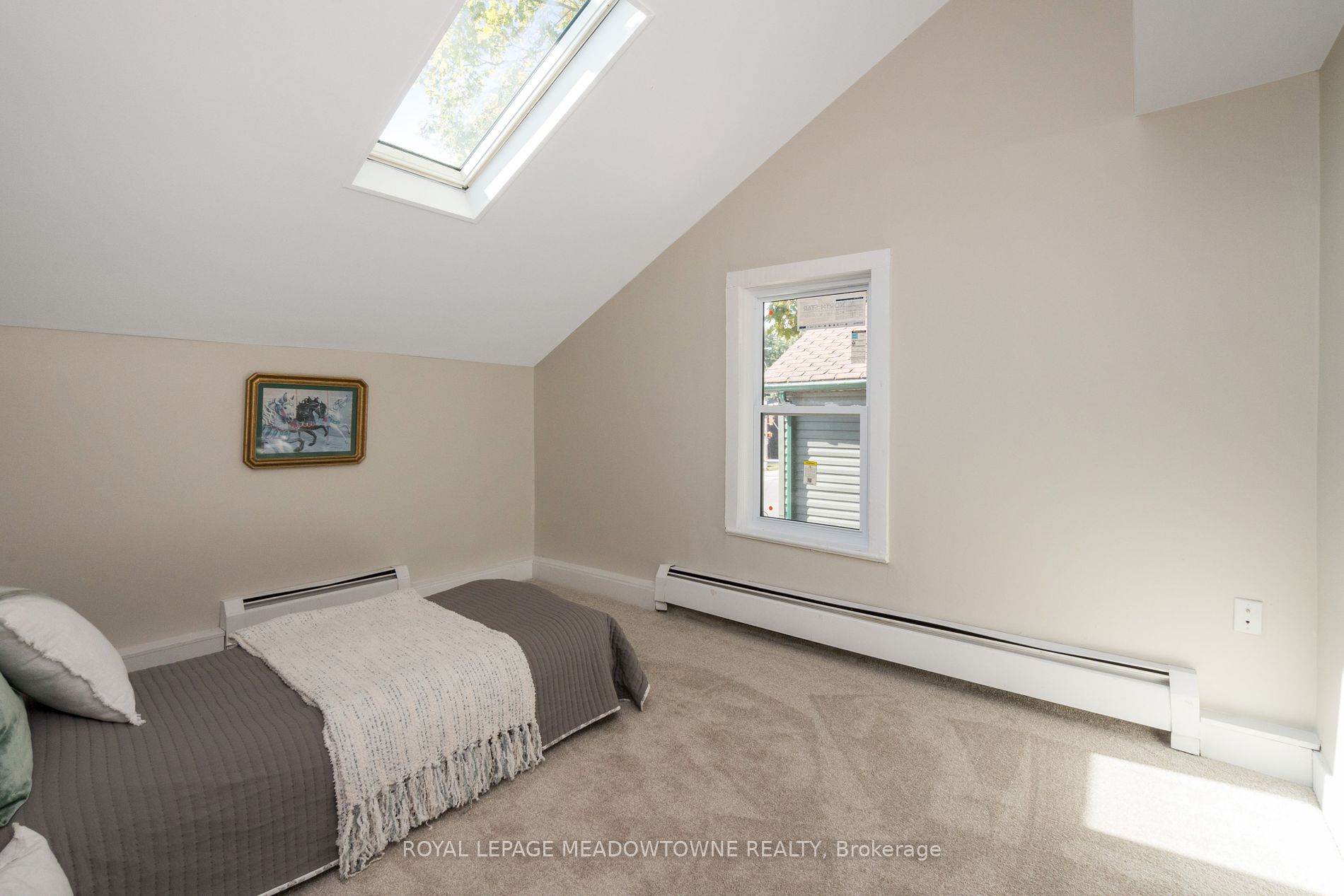 7 Guelph Street