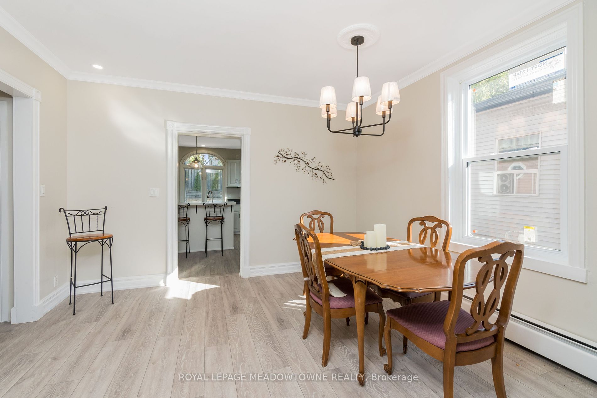 7 Guelph Street