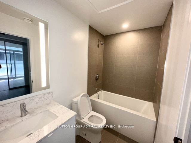 270 Dufferin Street, #611
