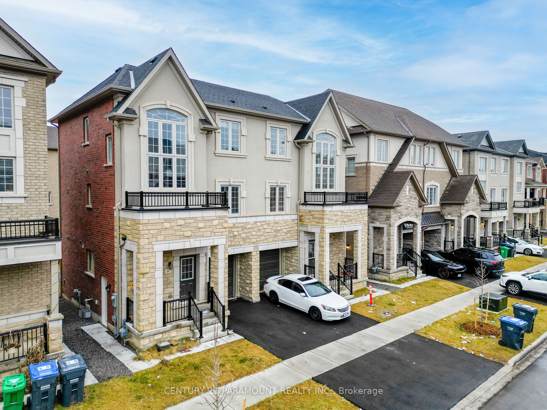 44 Hashmi Place