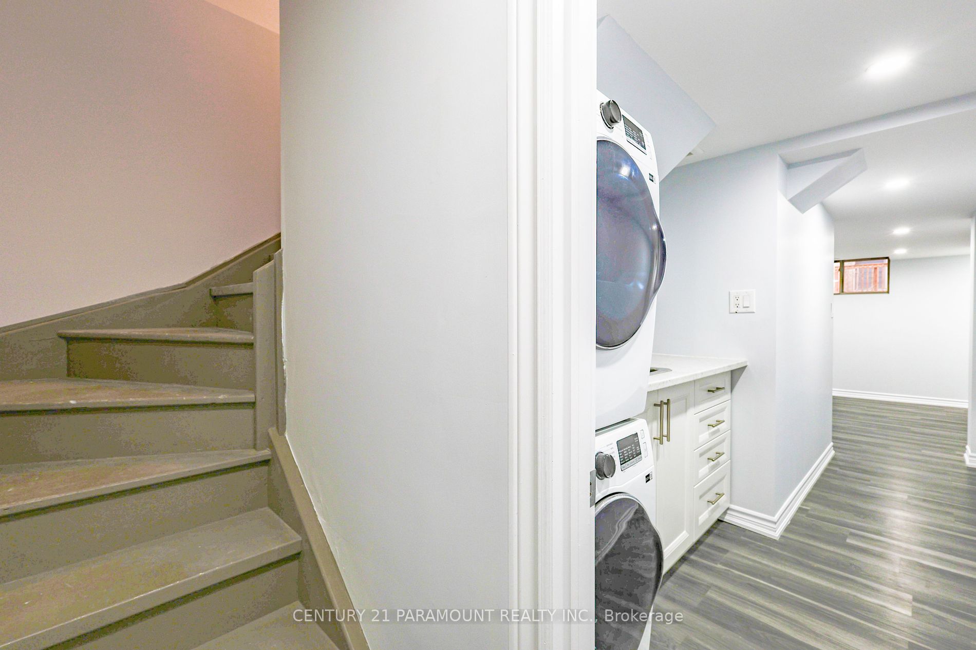 44 Hashmi Place