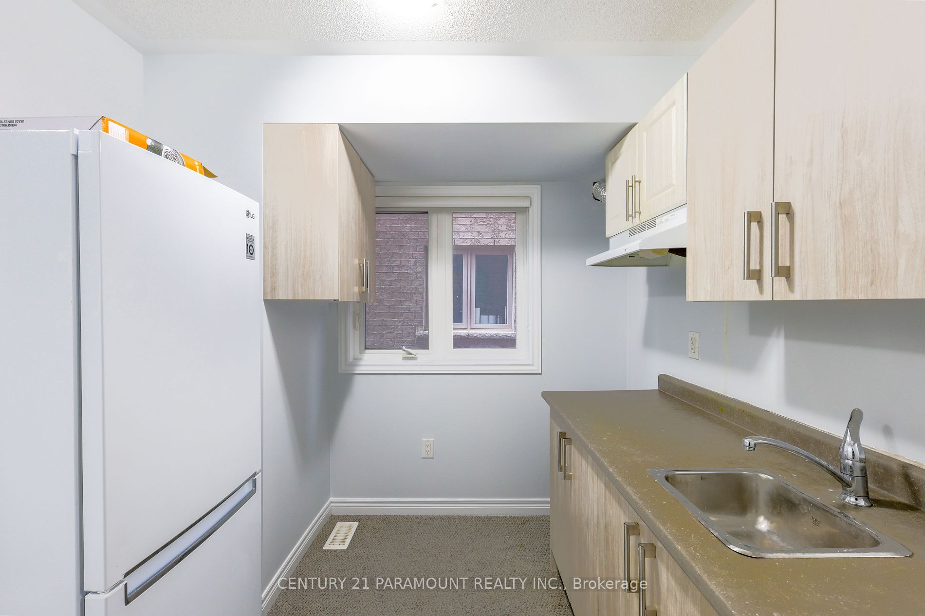 44 Hashmi Place