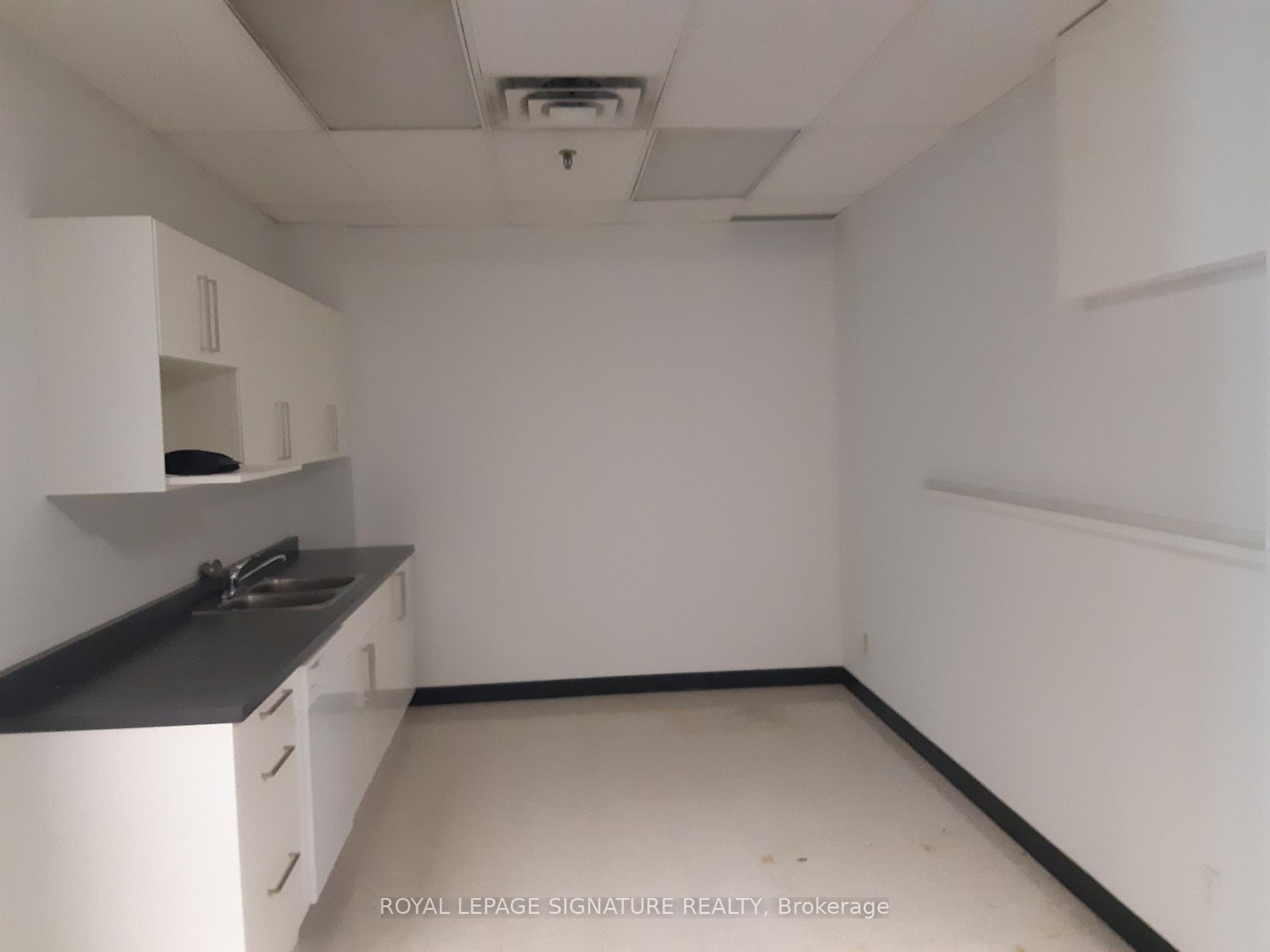 107 Woodbine Downs Blvd, #12