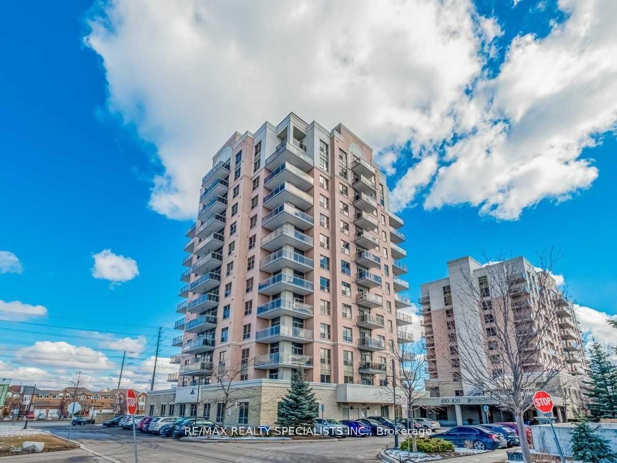 810 Scollard Crt, #1304