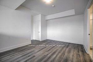 509 Dundas St W, #103