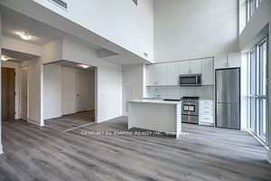 509 Dundas St W, #103