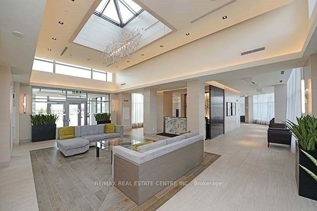 4633 Glen Erin Drive, #Ph09