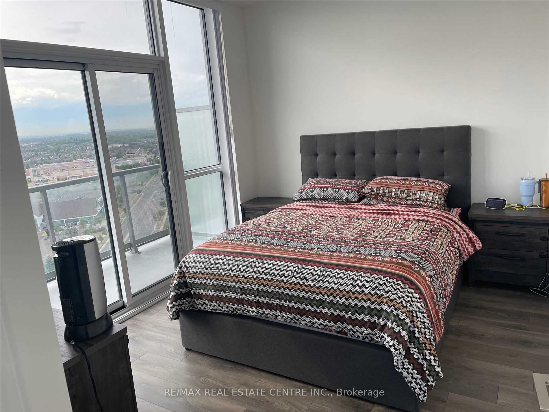 4633 Glen Erin Drive, #Ph09