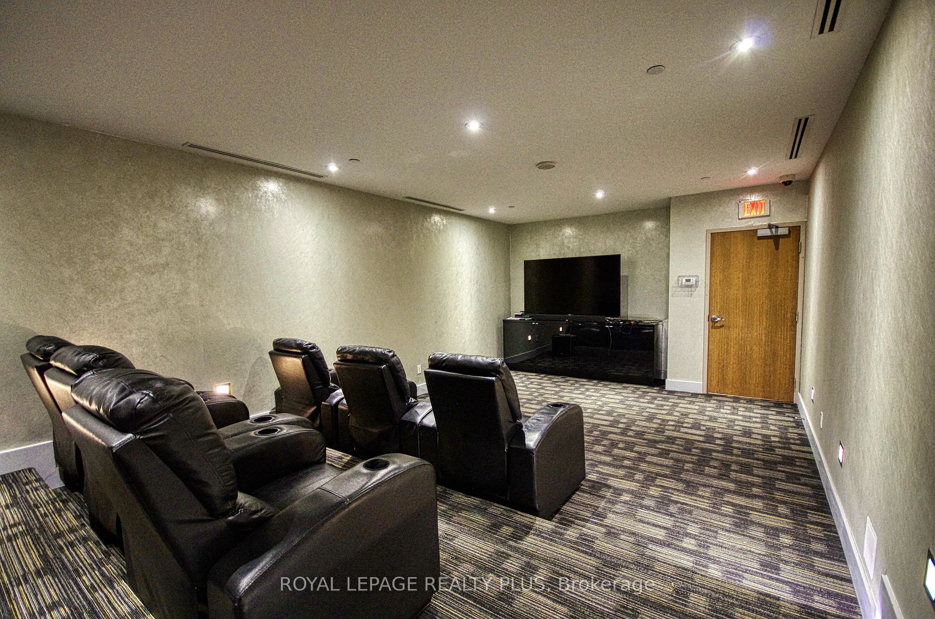 75 Eglinton Ave W, #601