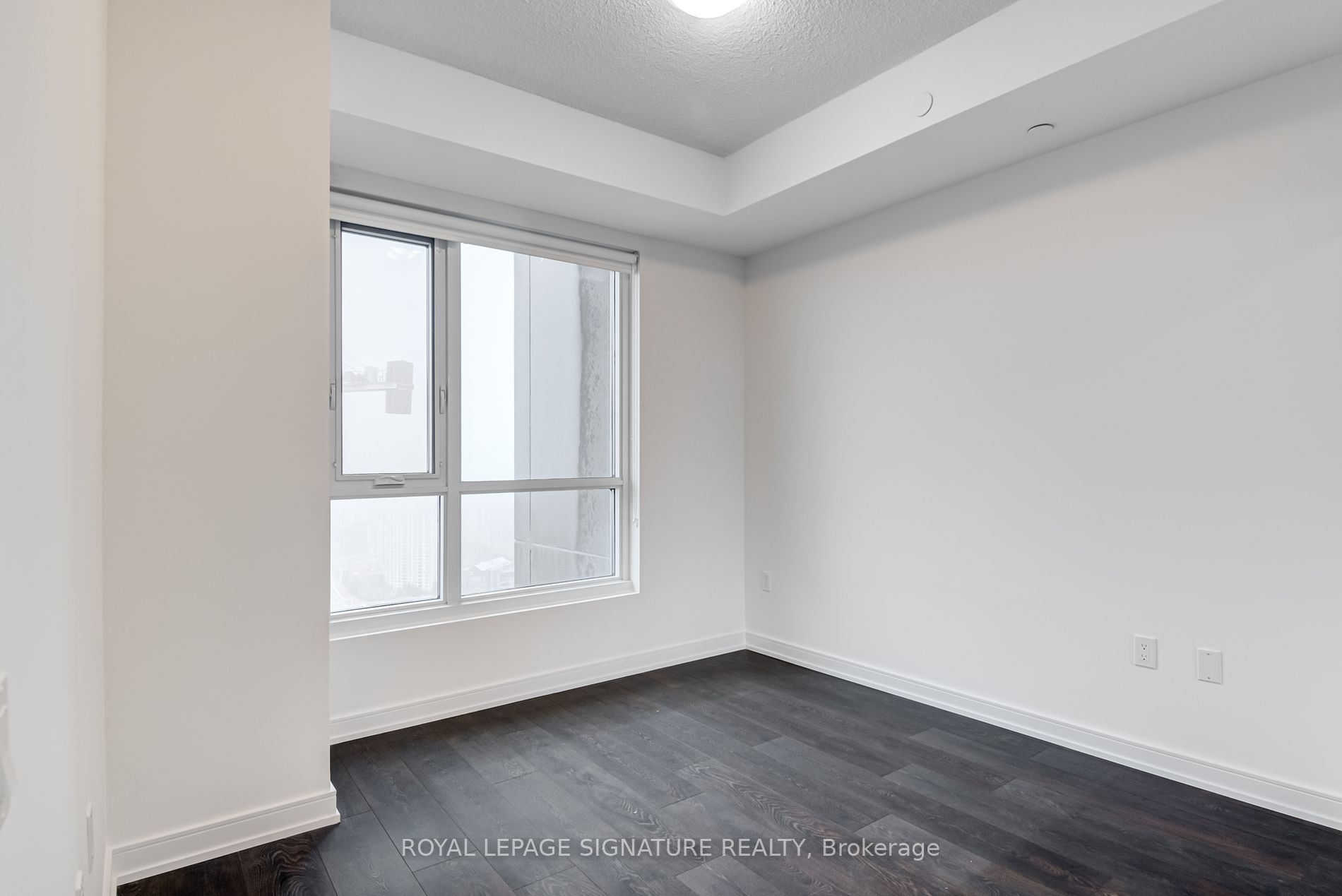 8 Nahani Way #3418