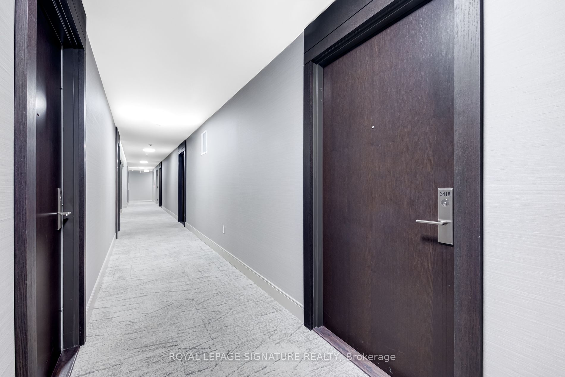 8 Nahani Way #3418