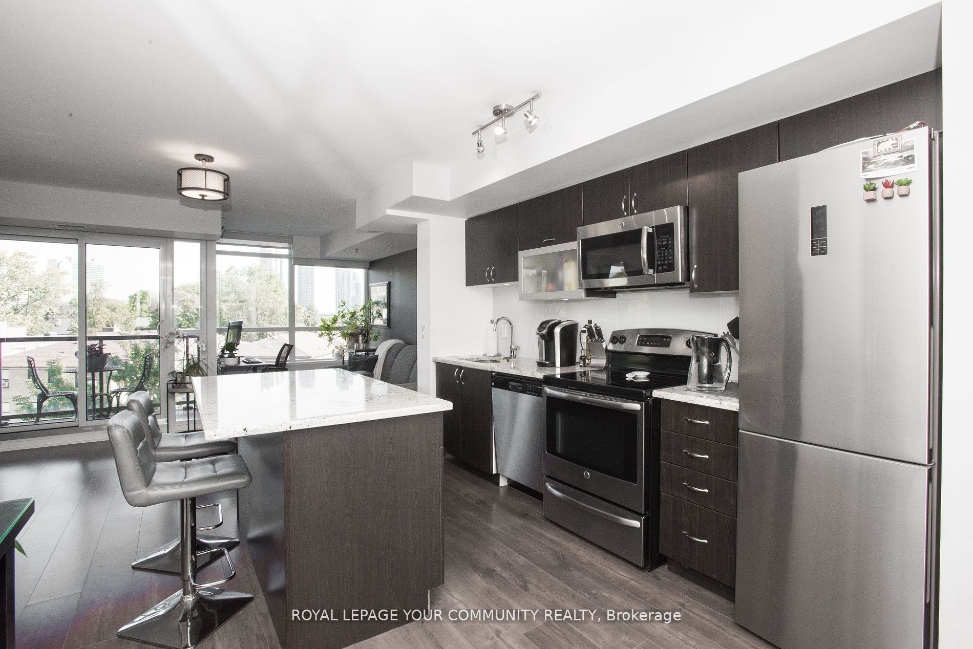 11 Superior Ave, #416