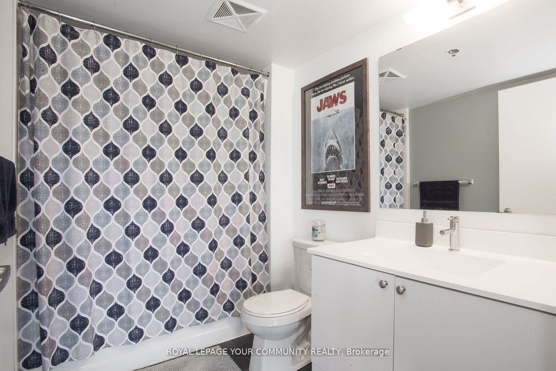 11 Superior Ave, #416