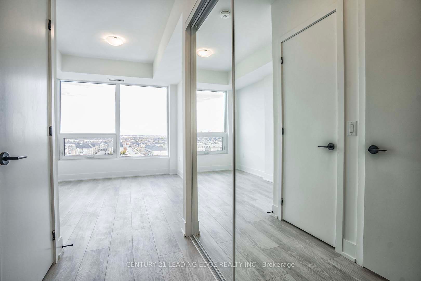 2450 Old Bronte Road, #708