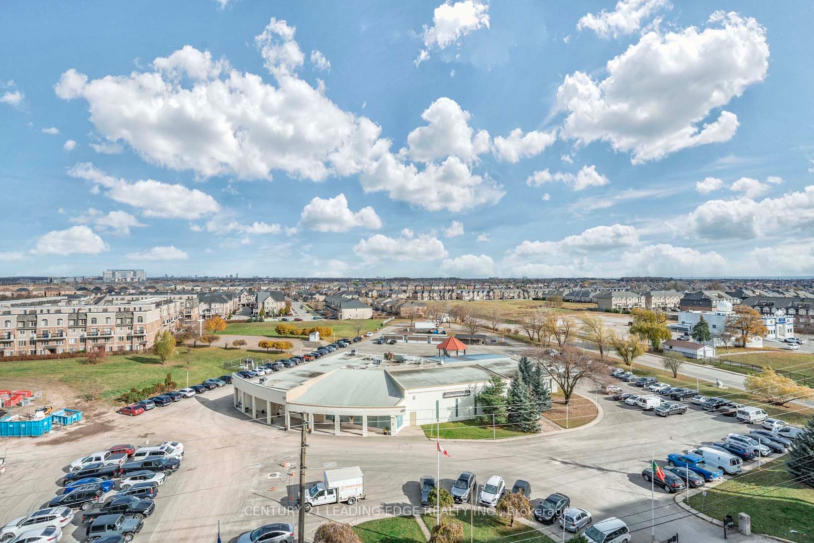 2450 Old Bronte Road, #708