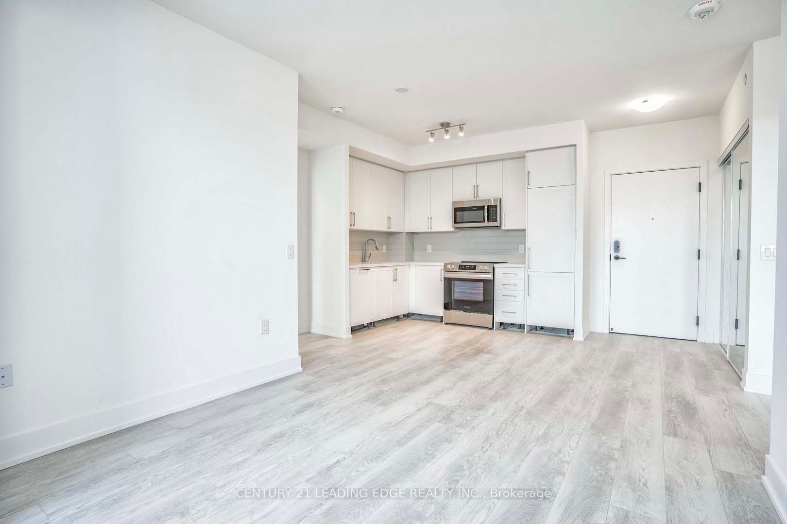 2450 Old Bronte Road, #708