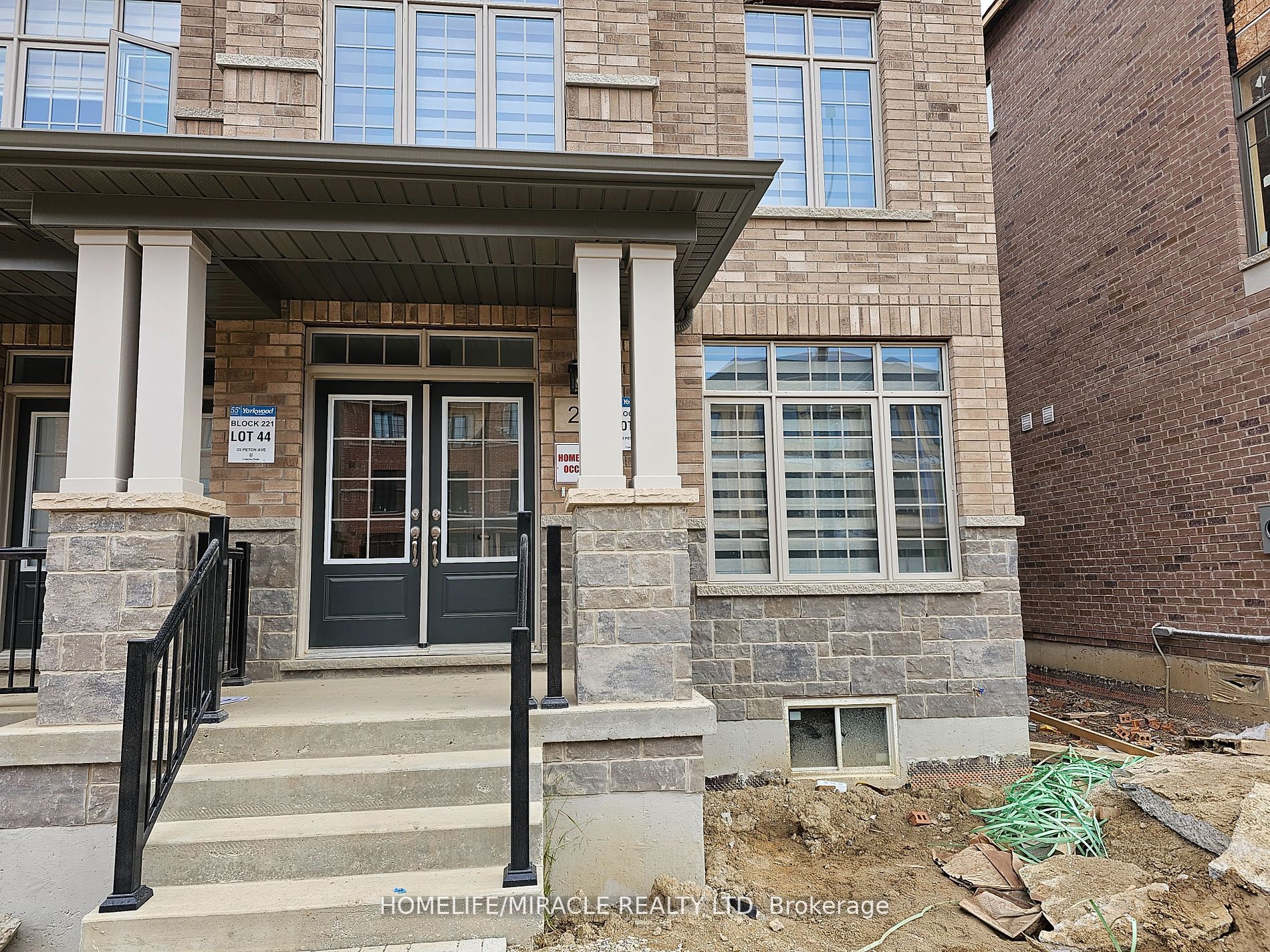 23 Petch Avenue, #Upper
