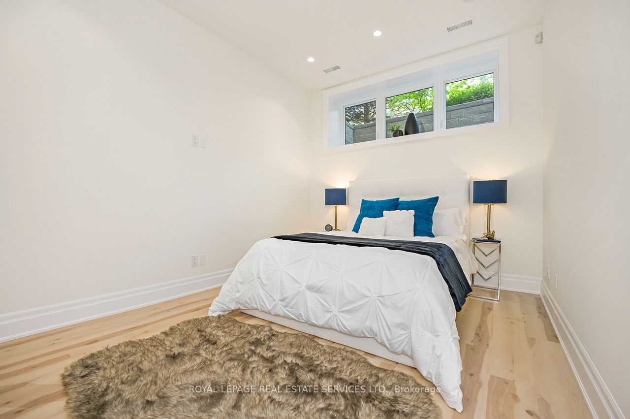 1618 Dogwood Trail