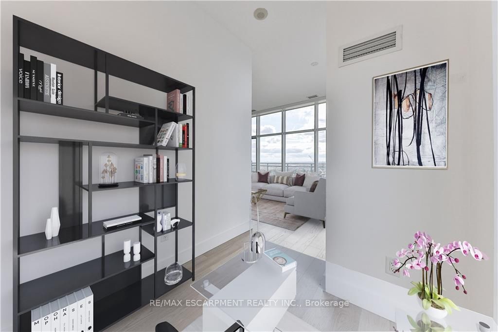 365 Prince Of Wales Drive #2208