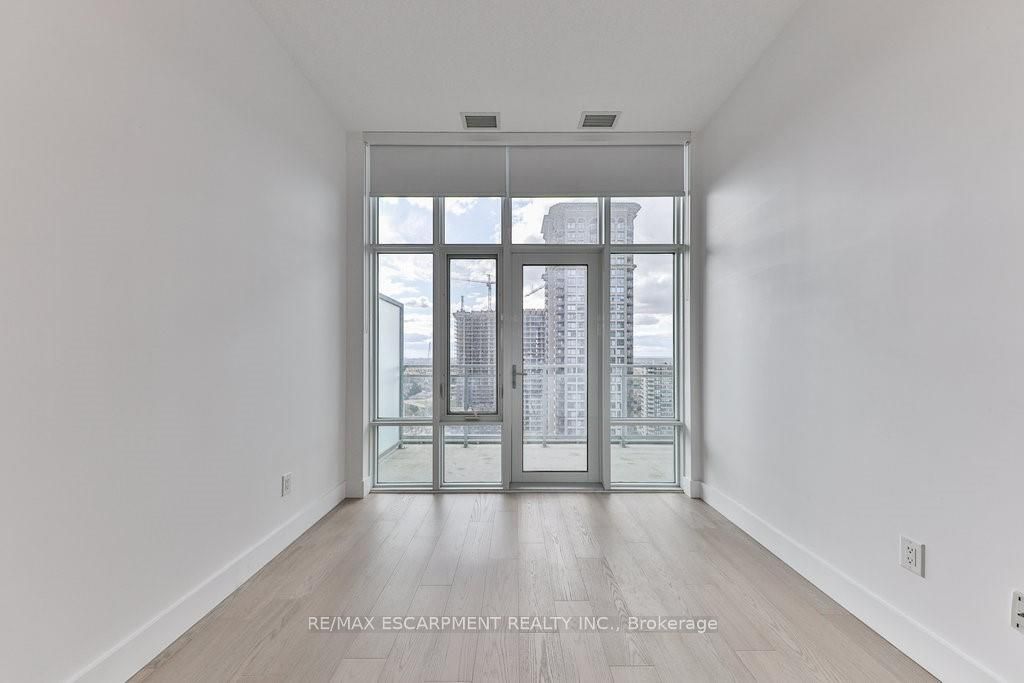 365 Prince Of Wales Drive #2208