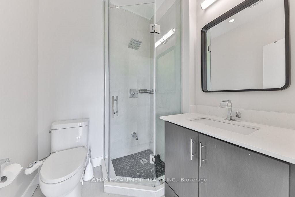 365 Prince Of Wales Drive #2208