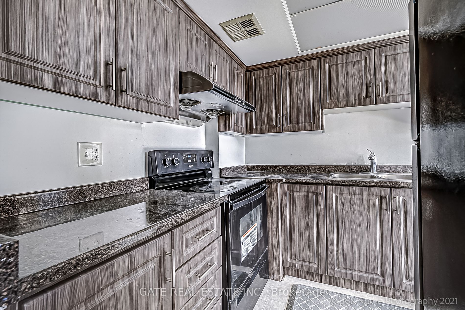 10 Markbrook Lane, #604