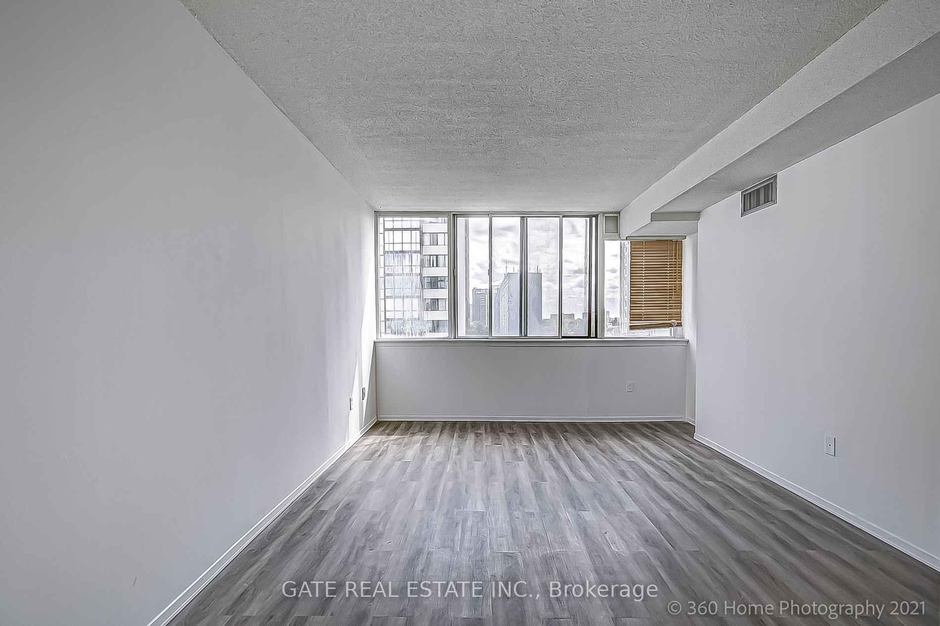 10 Markbrook Lane, #604