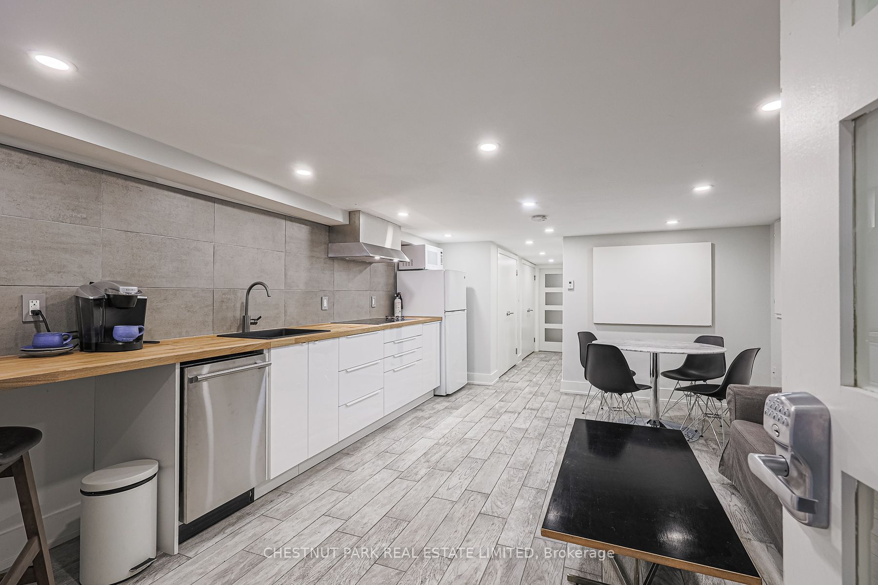 95 Parkside Drive #Rear