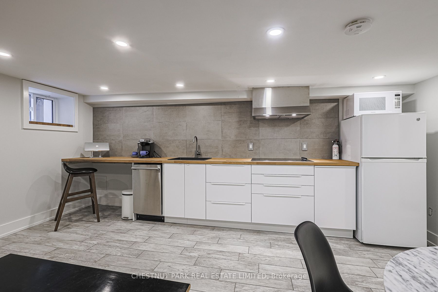 95 Parkside Drive #Rear