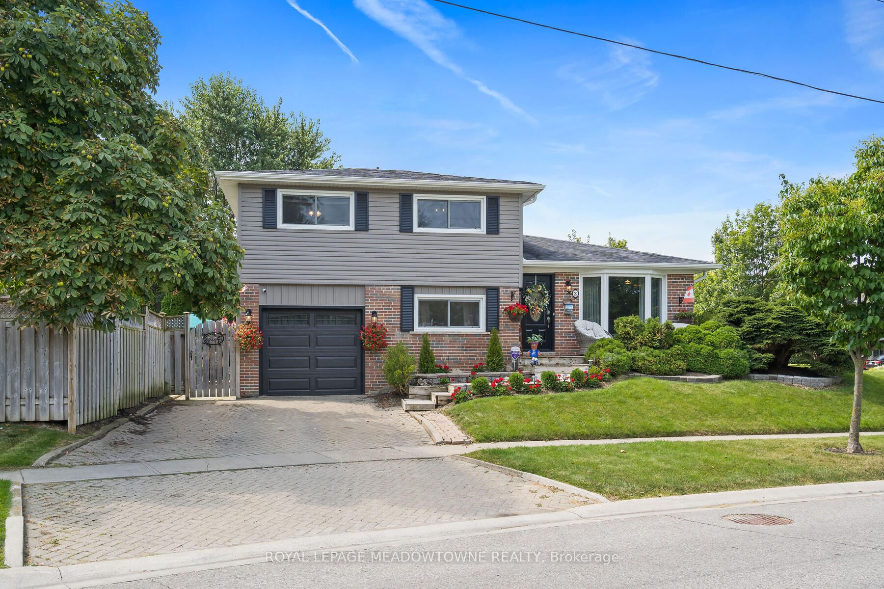 2 Metcalfe Court