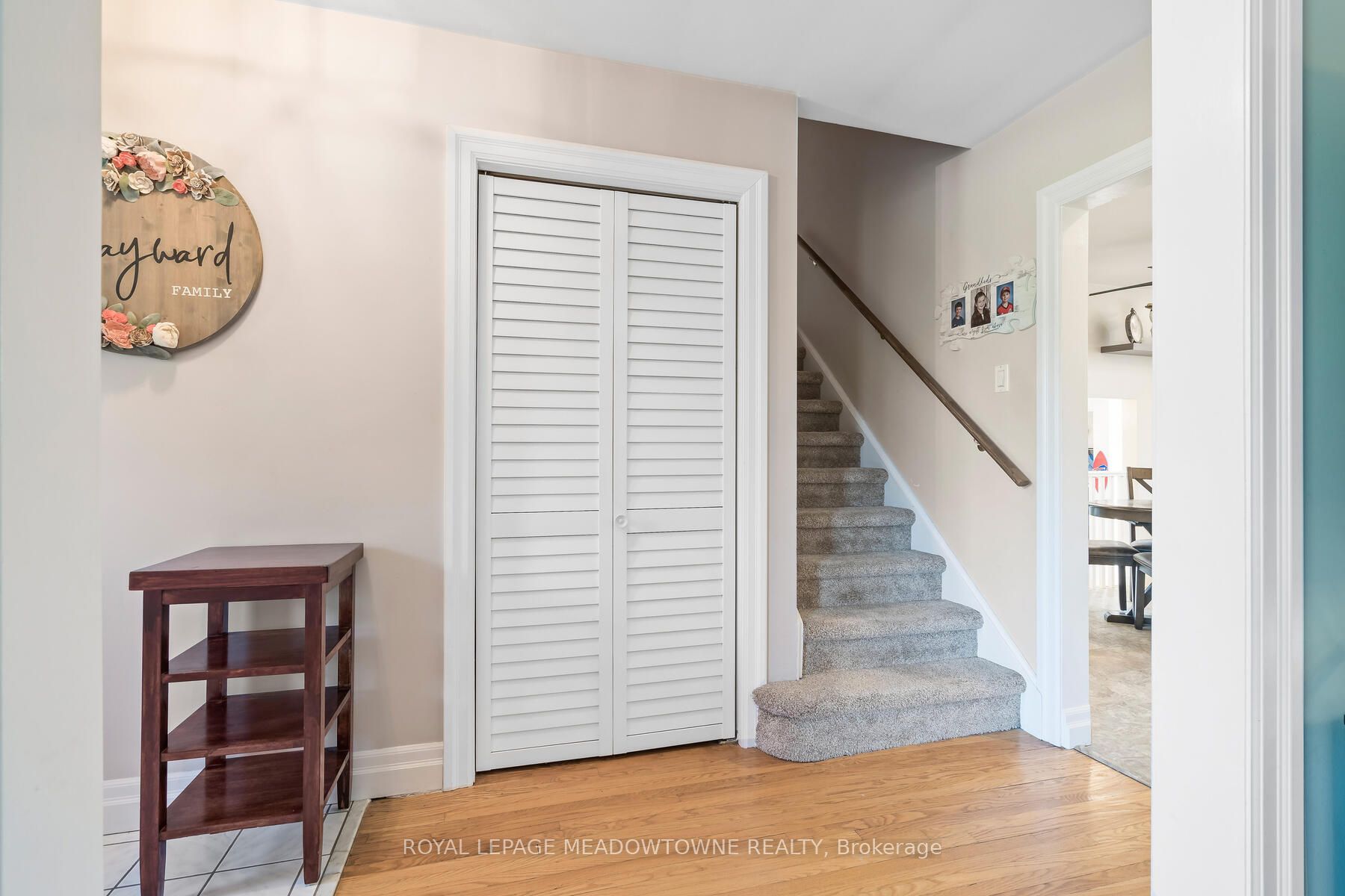 2 Metcalfe Court