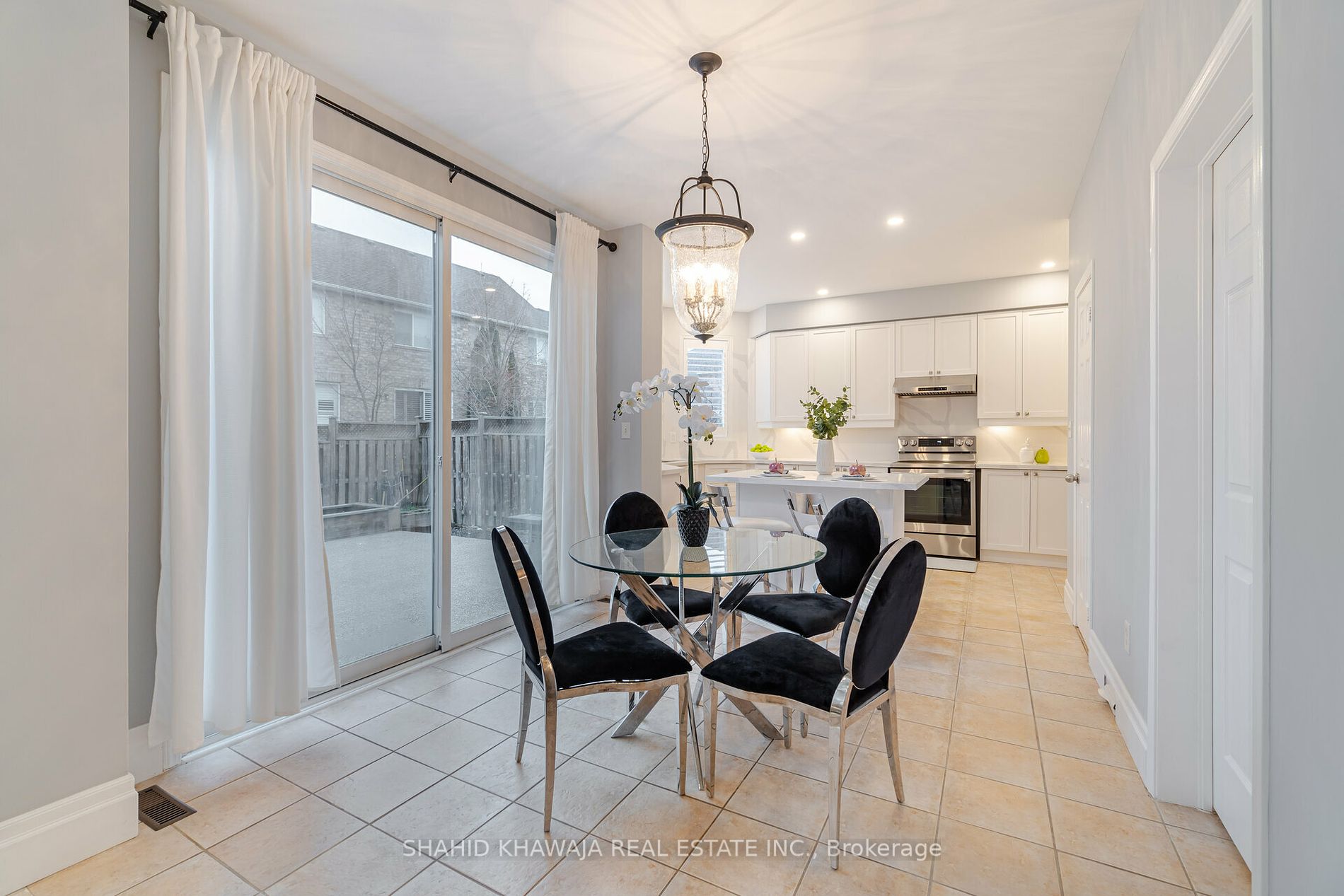 836 Trudeau Dr