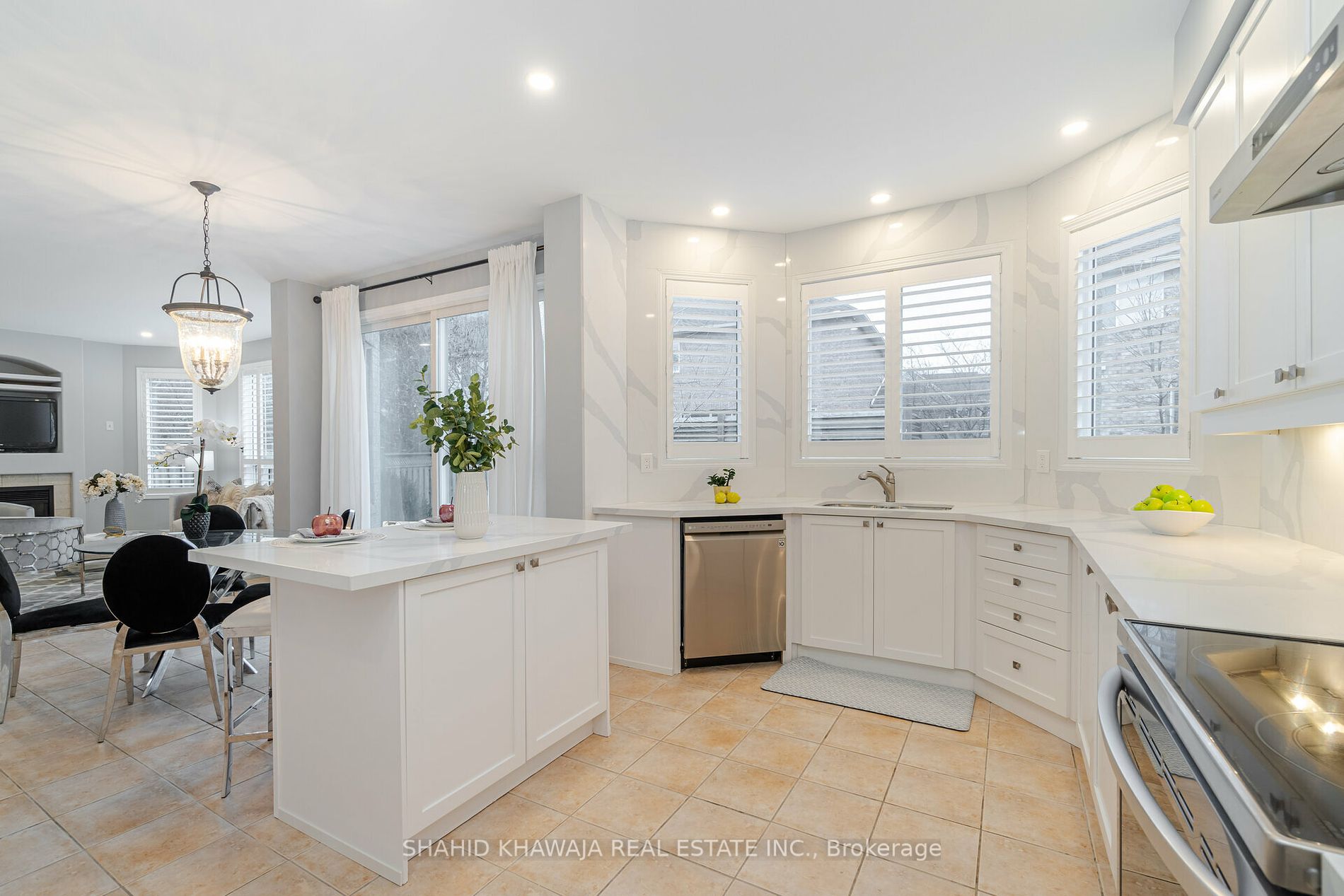 836 Trudeau Dr