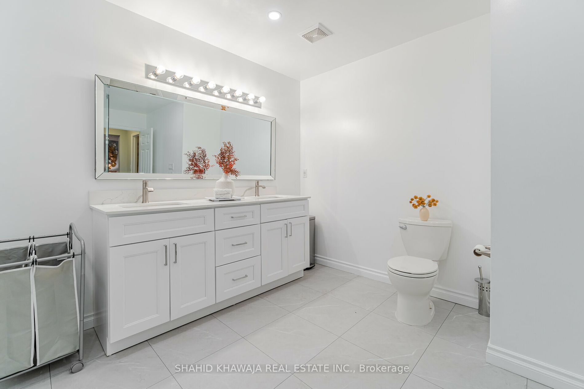 836 Trudeau Dr